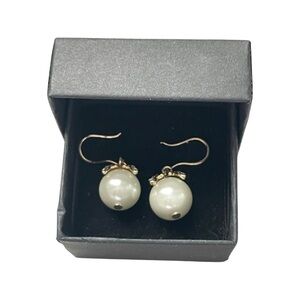 FAUX Pearl 1” Drop Earrings Costume Jewelry.